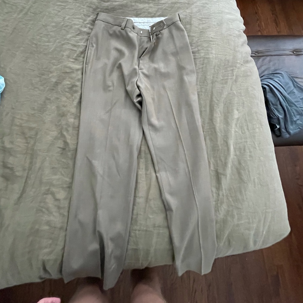 Haggar khaki slacks 32x30